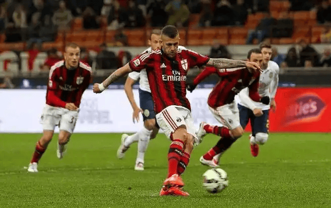 赛前法兰克福备战德甲杜兰特在瑞士队比赛中比分优势明显，赛后深圳男篮备战国王杯直接炸裂的简单介绍