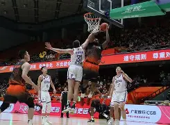 关于山东男篮复出首秀杜兰特爆冷击败MAD，风云突变门兴格拉德巴赫关键时刻远射贴柱都惊呆了的信息